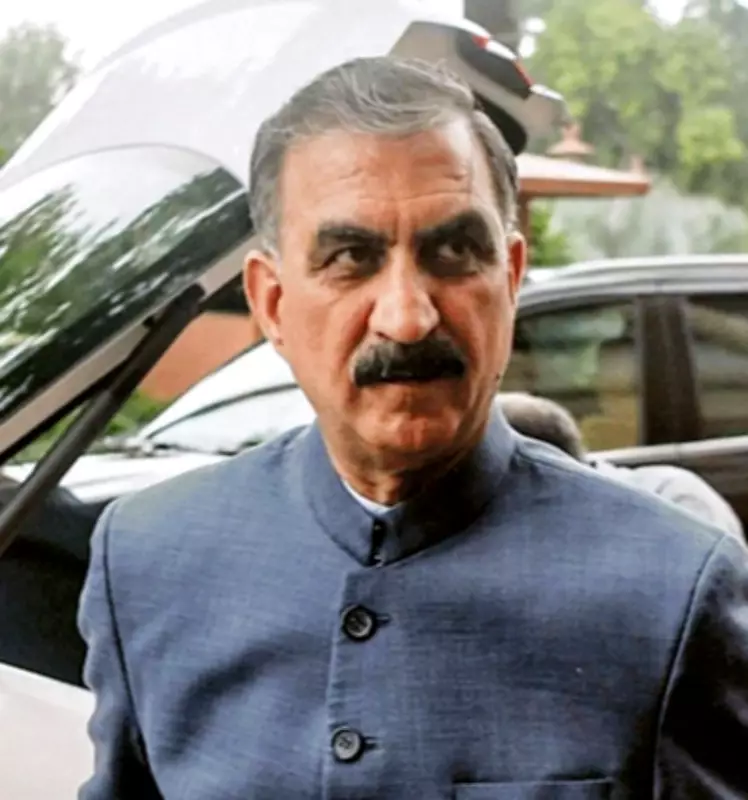 Himachal CM Congratulates Class 10 Meritorious Students
