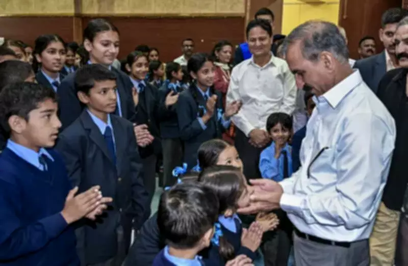 Himachal CM Sukhu Urges Students to Focus on Skills Beyond Marks