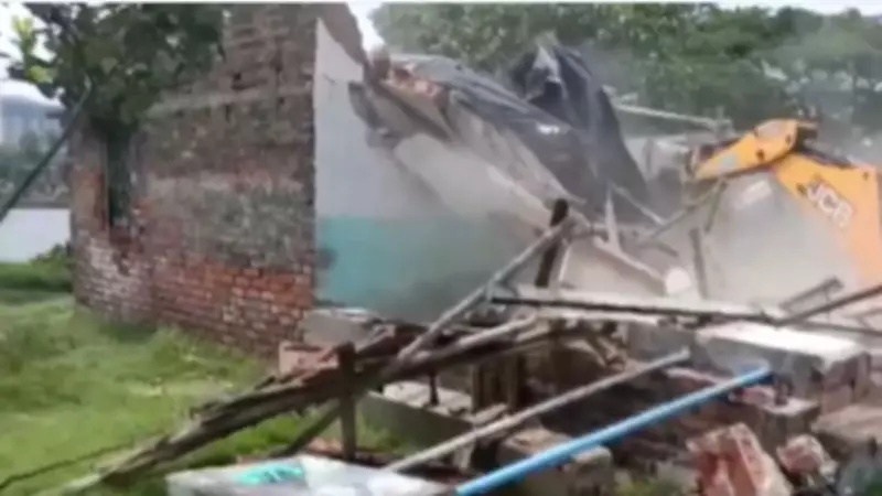 Hooghly Demolition Drive Targets TMC Leaders Amid Political Clash