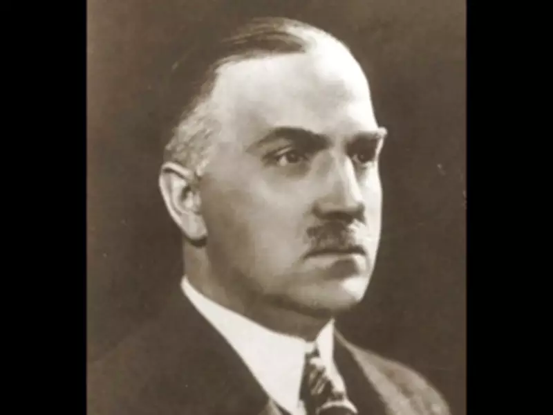 How a 1916 Lab Mistake Led to the Semiconductor Revolution