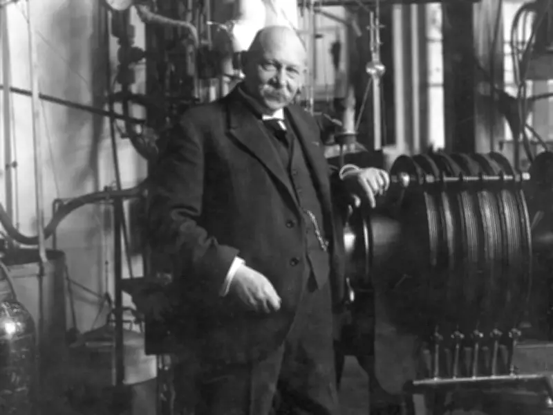 How a Dutch Physicist Accidentally Discovered Superconductivity in 1911