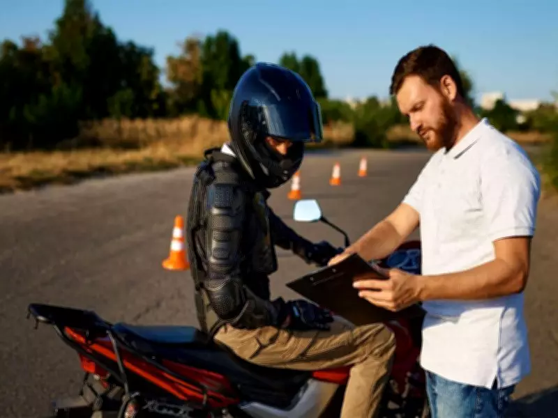 How Add-On Complexity Reshapes Bike Insurance Buyer Decisions
