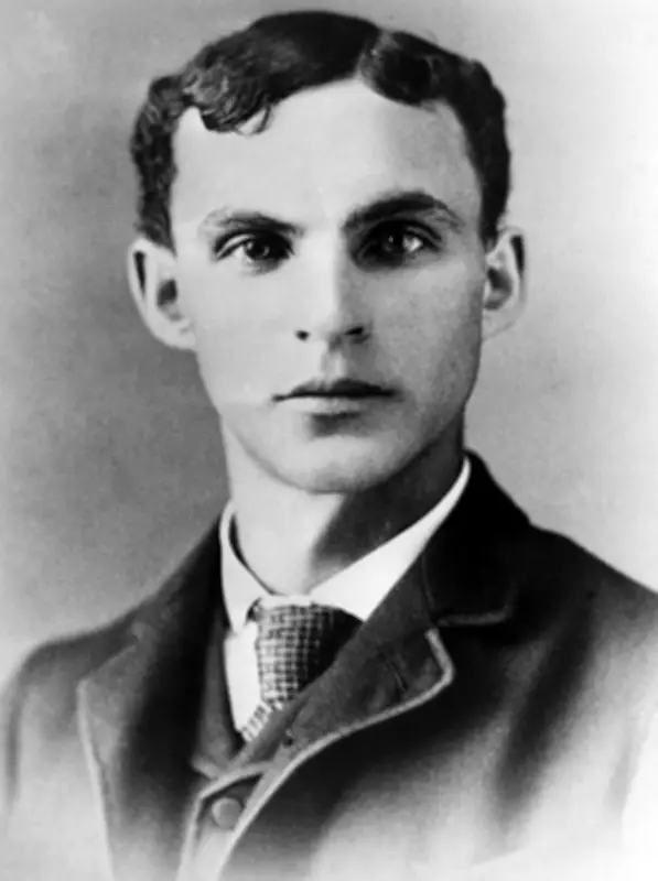 How Henry Ford's Assembly Line Was Inspired by Meatpacking Plants