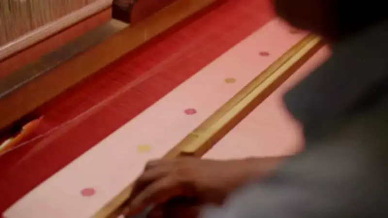 How to Spot a Real Handloom Saree: 7 Expert Tips to Tell It Apart