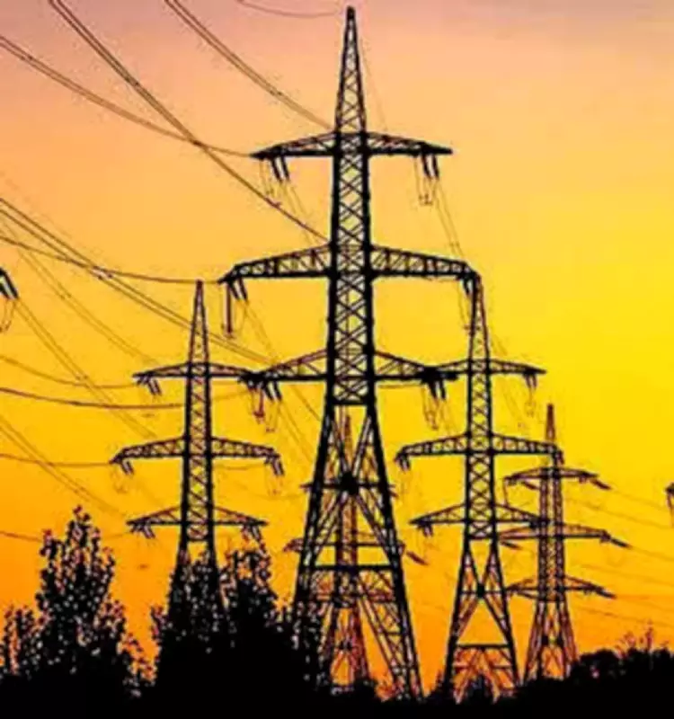 Hubballi Residents Face Power Outage for Days After Thunderstorms