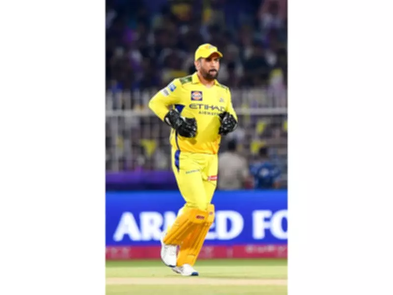 Hussey Reveals Dhoni Stayed Away from Matches to Avoid Distraction