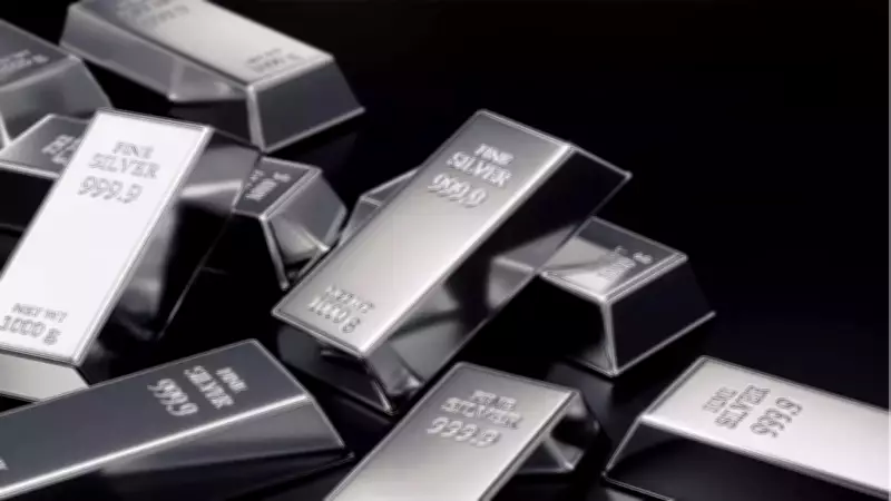 India Imposes Restrictions on Silver Imports to Curb Inflows