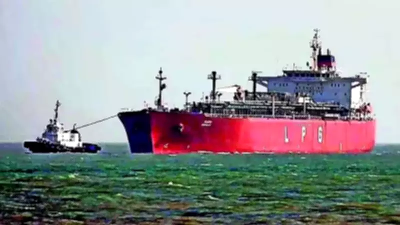India-Linked LPG Tanker MT Sarv Shakti Crosses Hormuz, Heads to Visakhapatnam