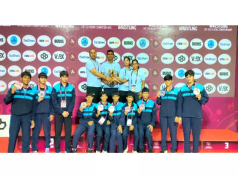 Indian Women Win 10 Medals Including 2 Gold at U17 Asian Wrestling