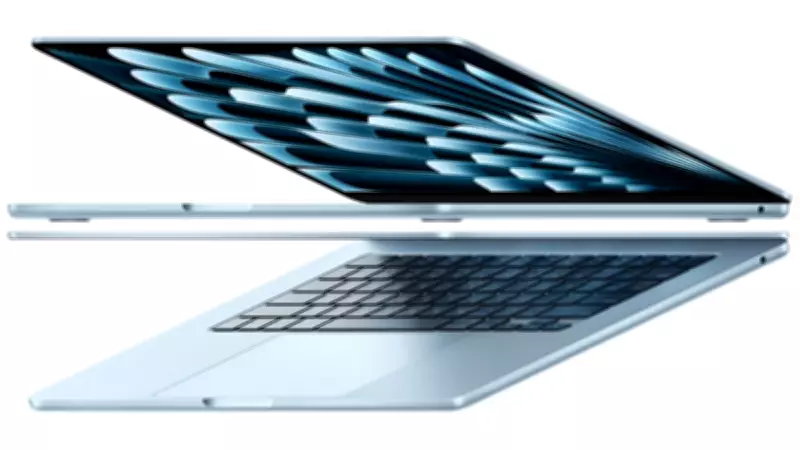 iPhone 17 Demand and MacBook Neo Success Lift Apple Revenue, Stock Rises 4%