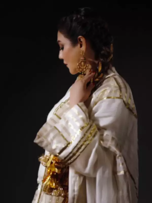 Jaya Ahsan Redefines Royalty with White Gold Elegance in New Video
