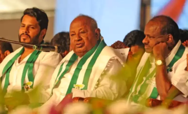 JD(S) Eyes Regional Reboot Inspired by Tamilaga Vettri Kazhagam's Rise