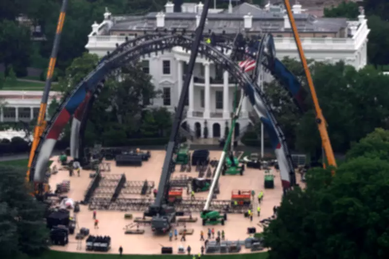 Joe Rogan Criticizes UFC White House Event Over Heat and Bugs