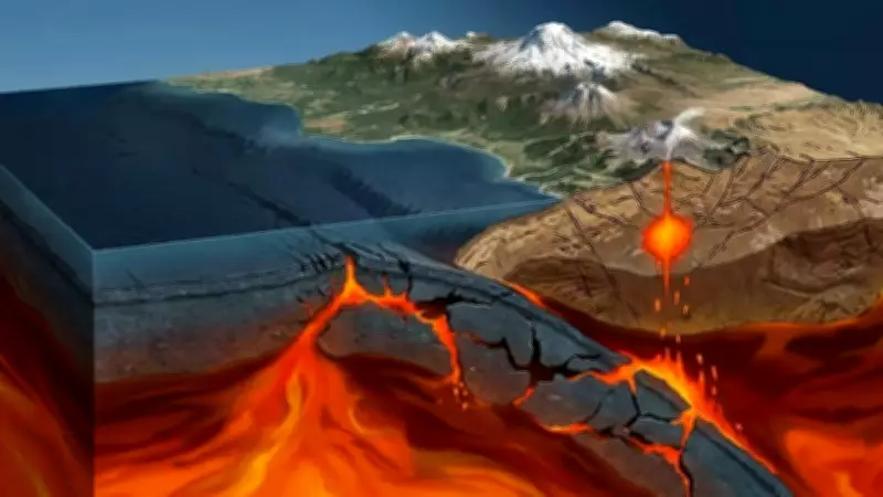 Juan de Fuca Plate Breaking Apart Under Cascadia Subduction Zone, Study Finds