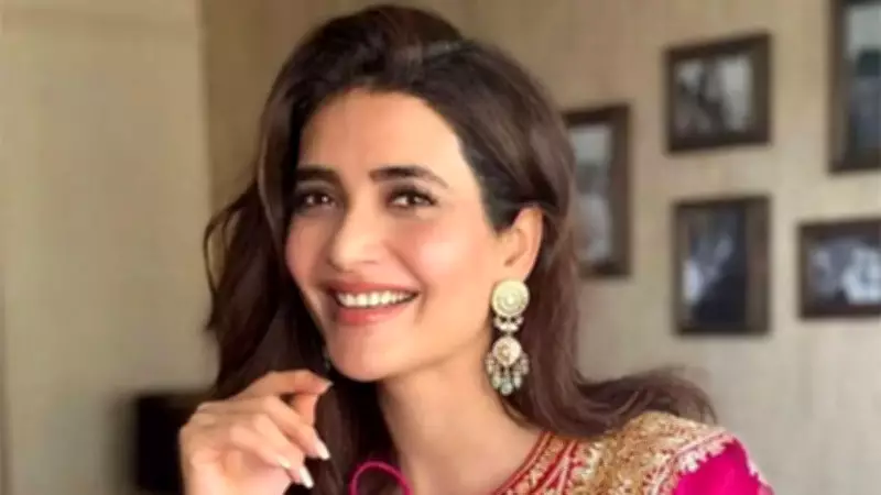 Karishma Tanna Shares Pregnancy Fitness Tip: Daily Walks Help Stay Active