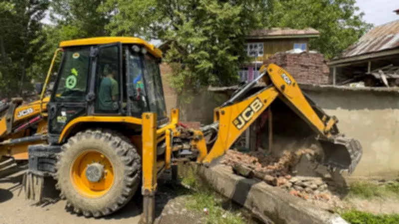 Kashmir Anti-Drug Demolitions Raise Due Process Concerns