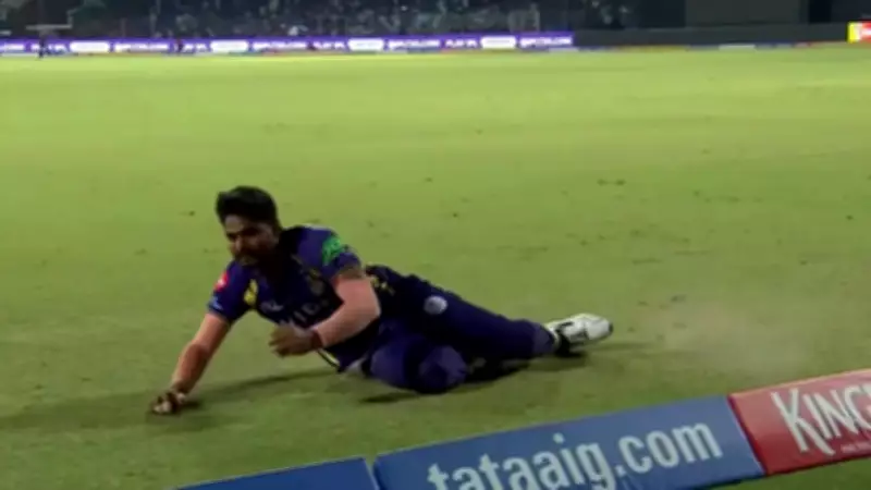 KKR's Anukul Roy Takes Stunning Catch to Dismiss DC's Axar Patel in IPL 2026