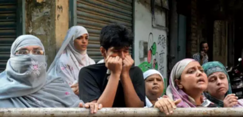 Kolkata Building Declared Illegal After Fire, Owner Arrested and Demolition Begins