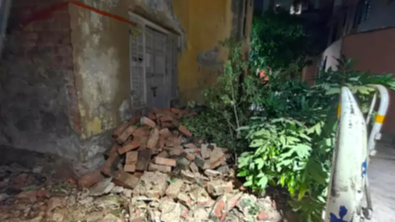 Kolkata Storm Kills 2, Injures 3 as Trees and Building Debris Fall