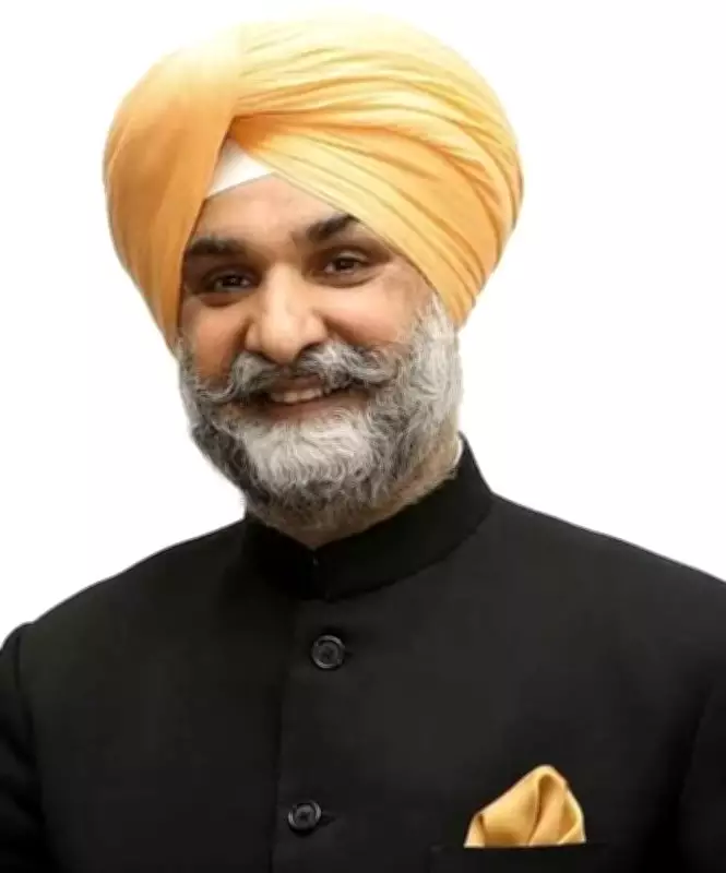 LG Sandhu Orders Free Morning Walk Entry at Delhi DDA Parks