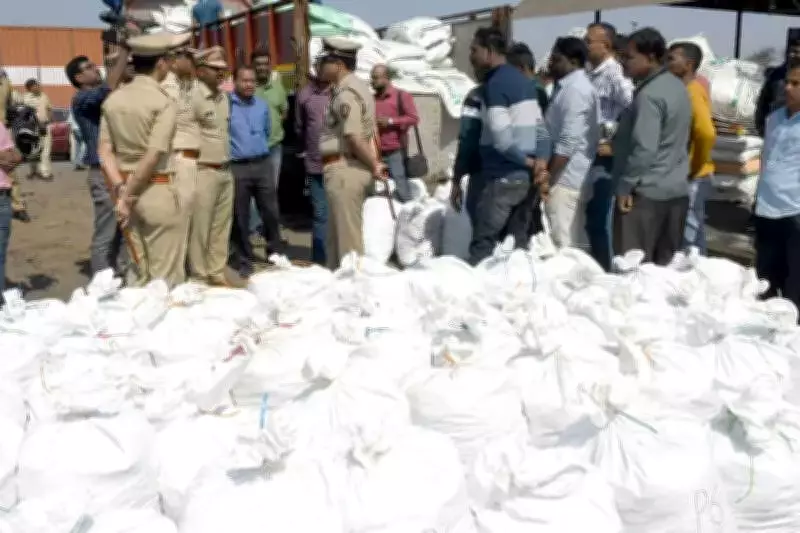 Massive Fertiliser Fraud Unearthed in Chhatrapati Sambhajinagar, 118 Tonnes Seized