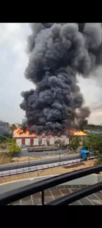 Massive Fire at Tech Mahindra Campus Godown in Chennai, No Casualties