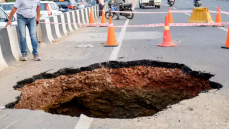 Massive Sinkhole on Sohna Expressway Causes Traffic Chaos in Gurugram