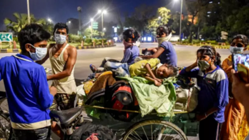 Migrant Workers Fear Repeat of 2020 Exodus Amid Welfare System Gaps