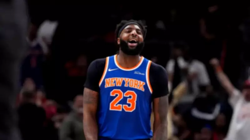 Mitchell Robinson's Broken Finger Threatens Knicks' NBA Finals Hopes