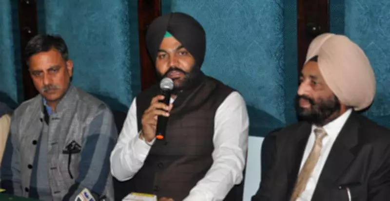 MP Aujla Urges Centre to Restart Amritsar-Katra Vande Bharat Service