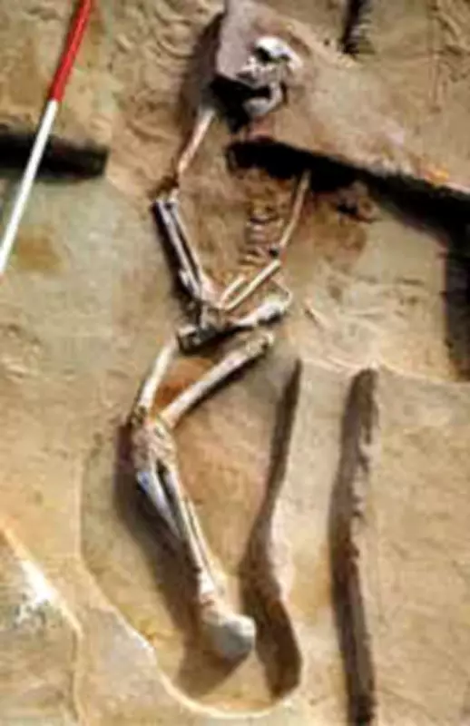 Mungo Lady: 42,000-Year-Old Cremation Rewrites Human History