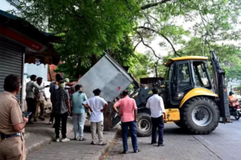 Nagpur Municipal Corporation Identifies 49 Key Road Stretches for Encroachment Removal