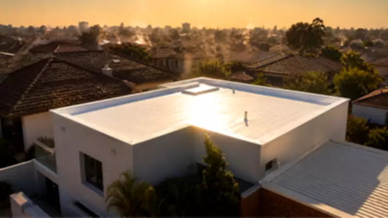 Nano-Engineered Smart Paint Reflects 97% of Sunlight, Harvests Water from Air