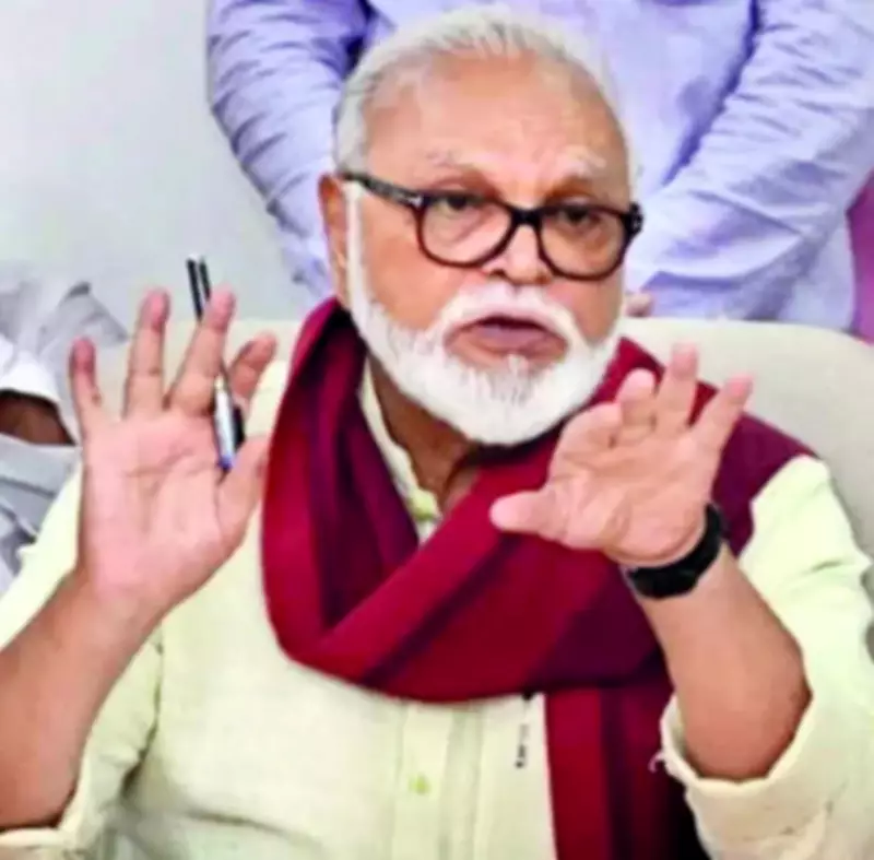 Nashik Farmers Protest at Minister Bhujbal's Home Over Ring Road Project