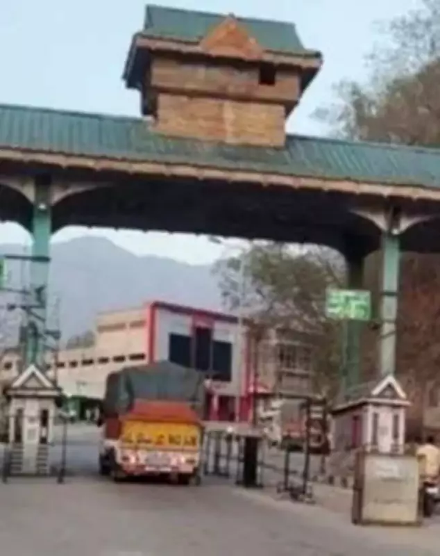 Nihang Singhs Issue Ultimatum in Punjab-Himachal Entry Tax Dispute