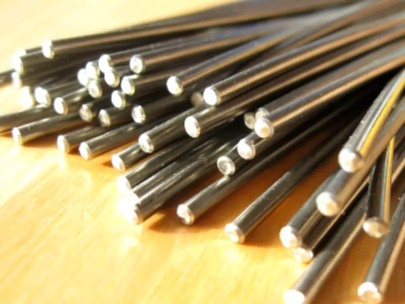Nitinol: The Metal That Remembers Its Shape and Transforms Industries
