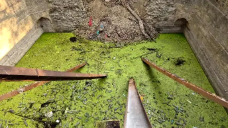 NMC Inspects 300-Year-Old Bhonsle Era Well in Nagpur for Restoration