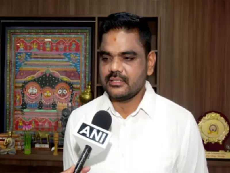 Odisha Explores Gujarat's Port Tourism Model for Industrial Growth