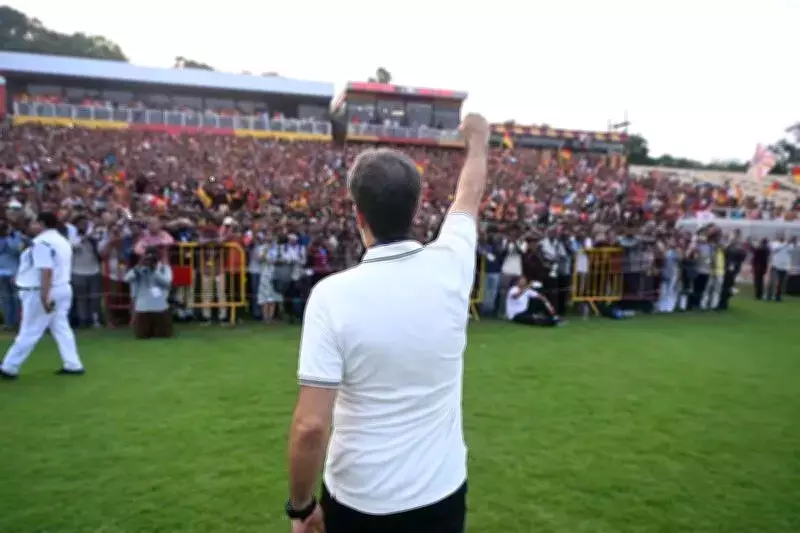Oscar Bruzon dedicates East Bengal ISL triumph to Subhas Bhowmick legacy