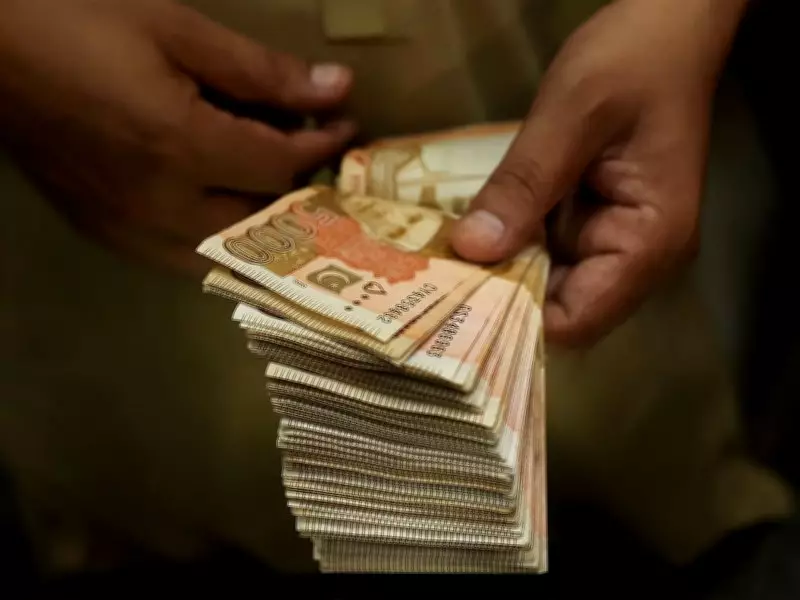 Pakistan Economy Gasps as Middle East War Ignites Double-Digit Inflation