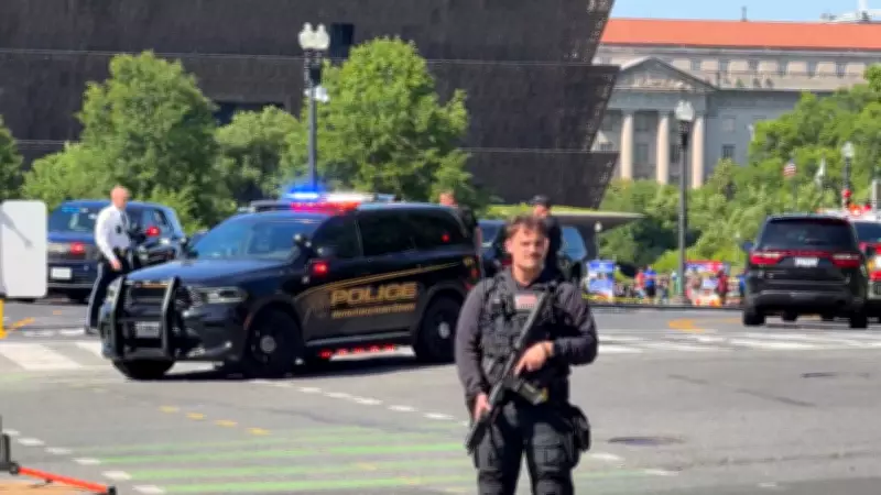 Person Shot by Police Near Washington Monument, White House Lockdown