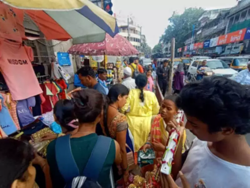 PMC Sets May 31 Final Deadline for 12,000 Hawkers to Renew Licences