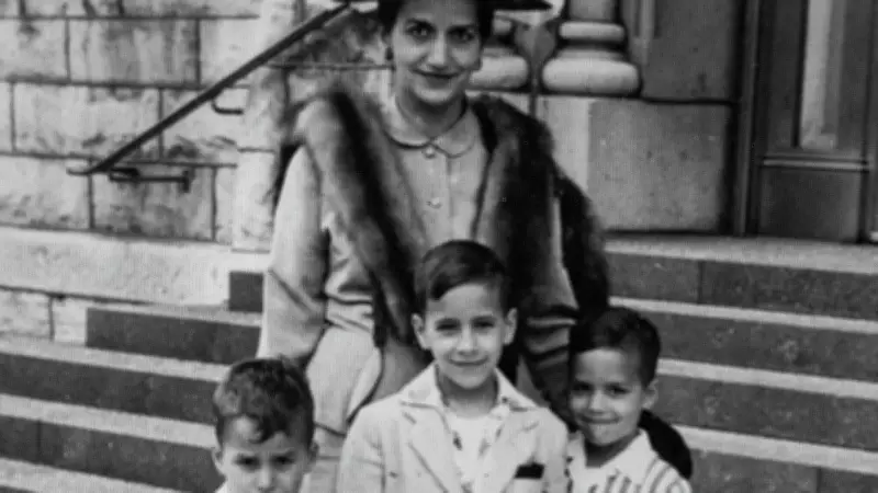 Pope Leo XIV Honors Mother Mildred on Mother's Day with Hymn at Vatican