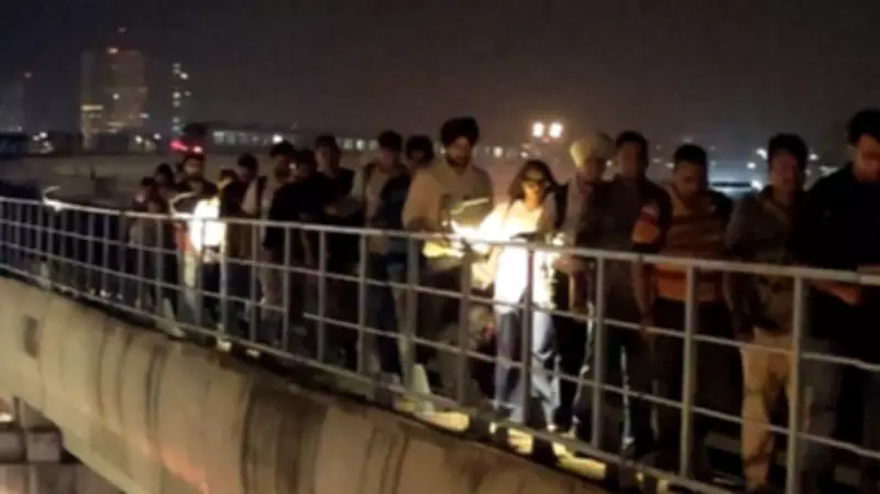 Power Outage Halts Gurugram Rapid Metro, Commuters Walk on Tracks