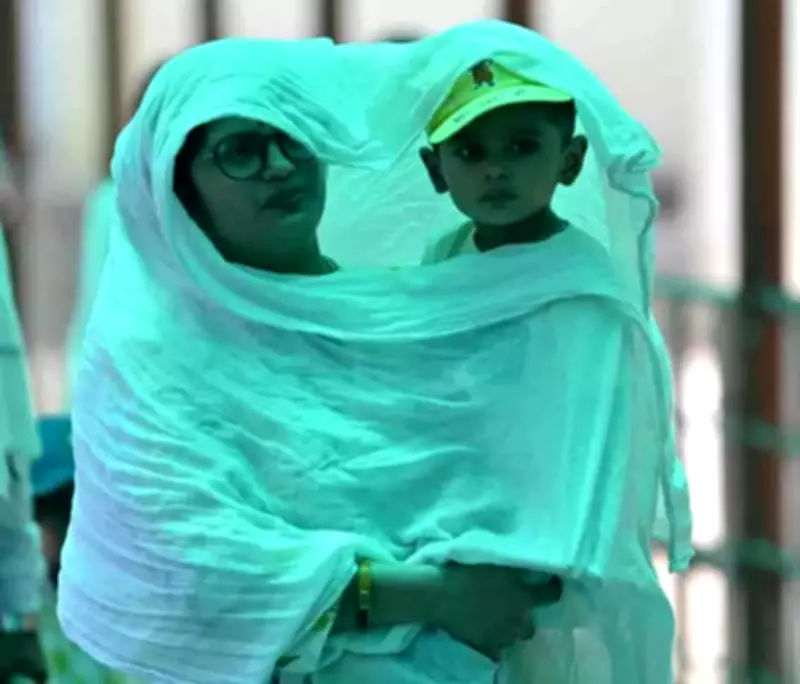 Prayagraj Sizzles at 45.6°C as Heatwave Grips Sangam City