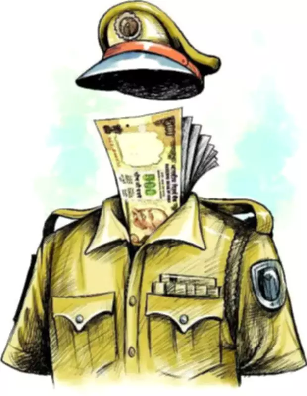 Pune Police Constable Bites Businessman, Assaults ACB Team During Bribe Trap