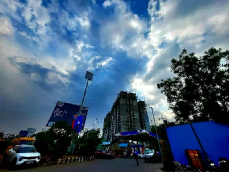 Pune Records Hottest May Day at 43.8°C; Heatwave to Persist