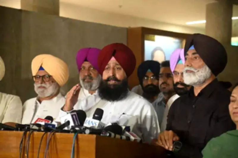 Punjab CM Mann's refusal for alco-meter test exposes truth: Bajwa