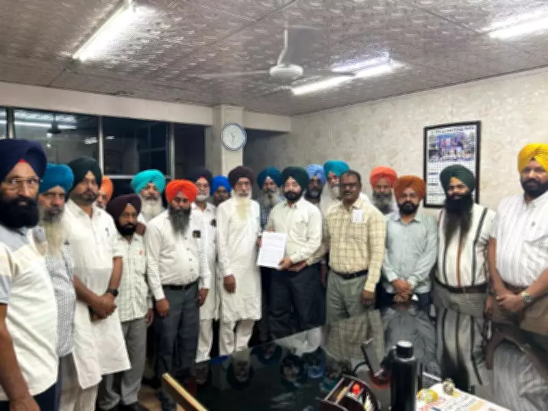 Punjab Electricity Staff Protest Forced Smartphone Allocation
