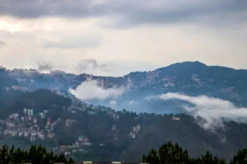 Rain and Hailstorm Hit Himachal, Temperatures Drop Below Normal